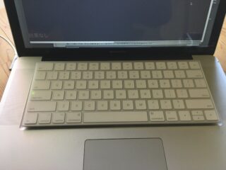 キーボードを載せた図